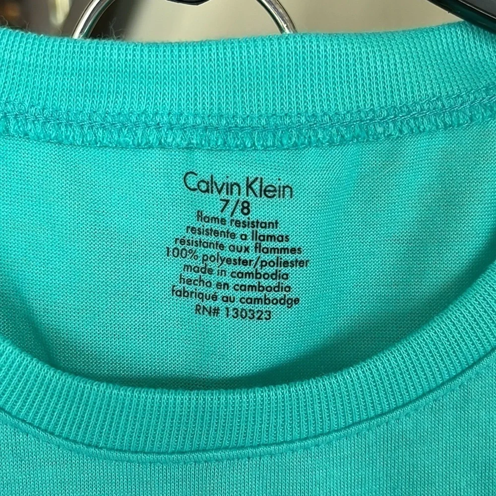 Brand New Calvin Klein 2-Piece Pajama Set Tropical Floral Flame Resistant Sleep